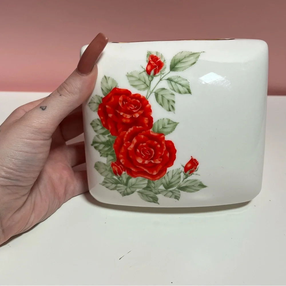 Vintage retro 80s red rose floral vase - Picture 2 of 6